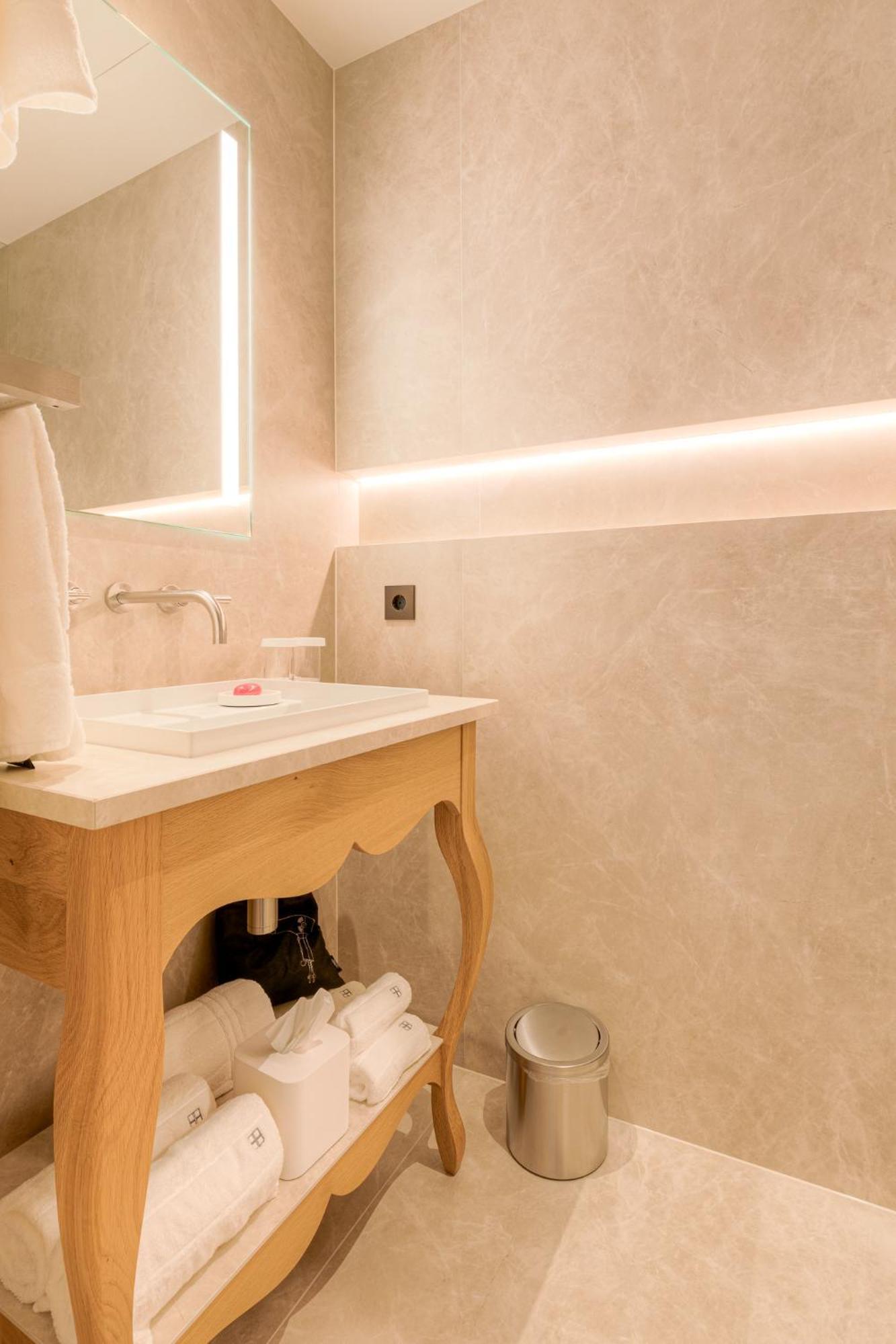 Hotel Chateau 4*