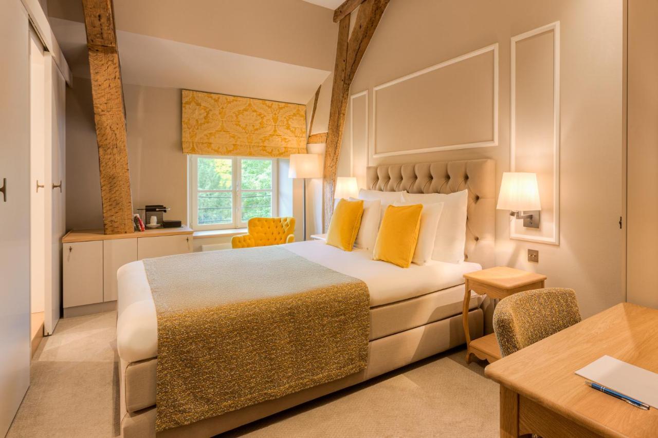 Chateau Hotel 4*